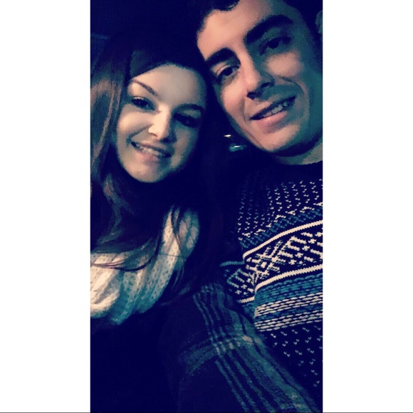 Meet your Posher, Jessica - Picture 1 of 4